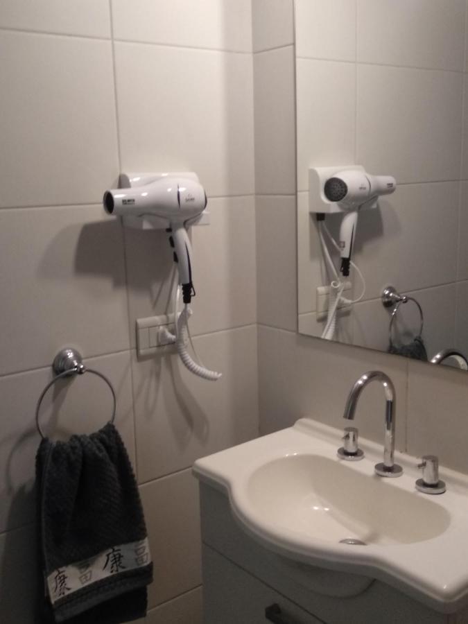 Apart 1013 Con Piscina Gimnasio Laundry Y Seguridad 24 Hs Buenos Aires Exterior foto